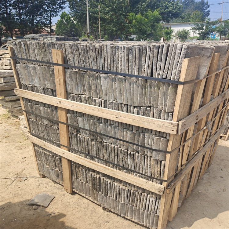 The manufacturer's antique old blue bricks, old blue brick slices, garden blue bricks, blue tiles, courtyard wall clay old blue bricks Application Scenario