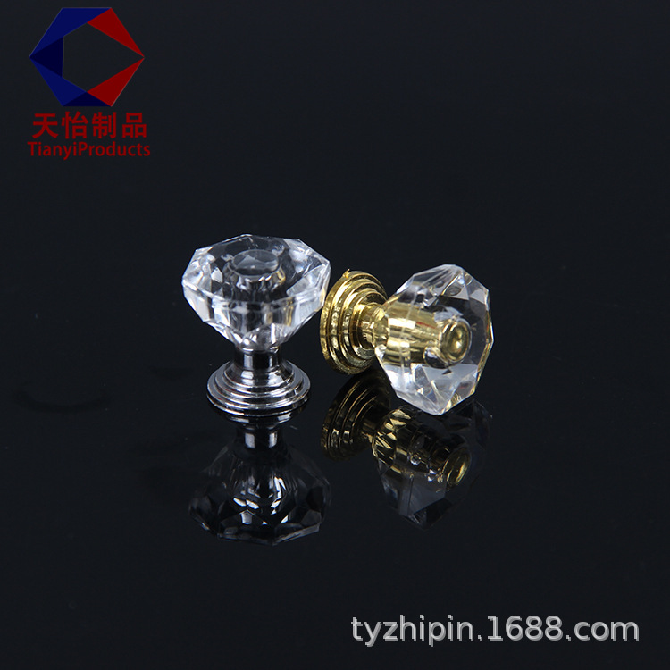 Transparent acrylic plastic single-hole crystal handle, acrylic handle, drawer, cabinet, storage box handle Specification drawing