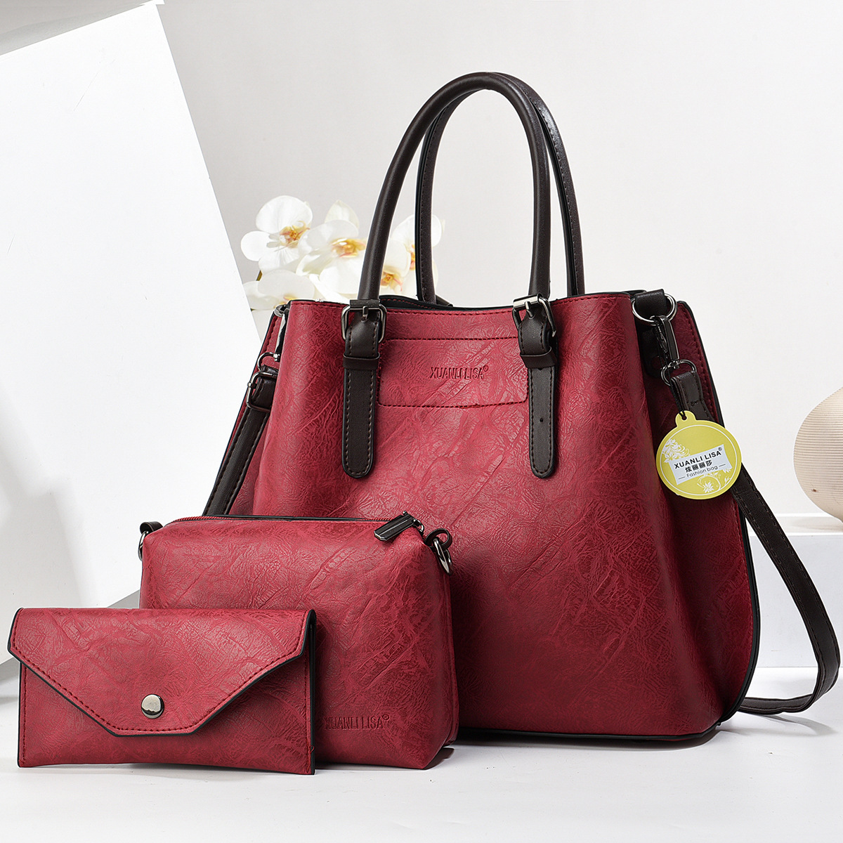 Three-piece women's bag set 2025 New style, elegant mother-and-child bag, simple and versatile large bag, retro pu hand-held shoulder crossbody bag Application Scenario