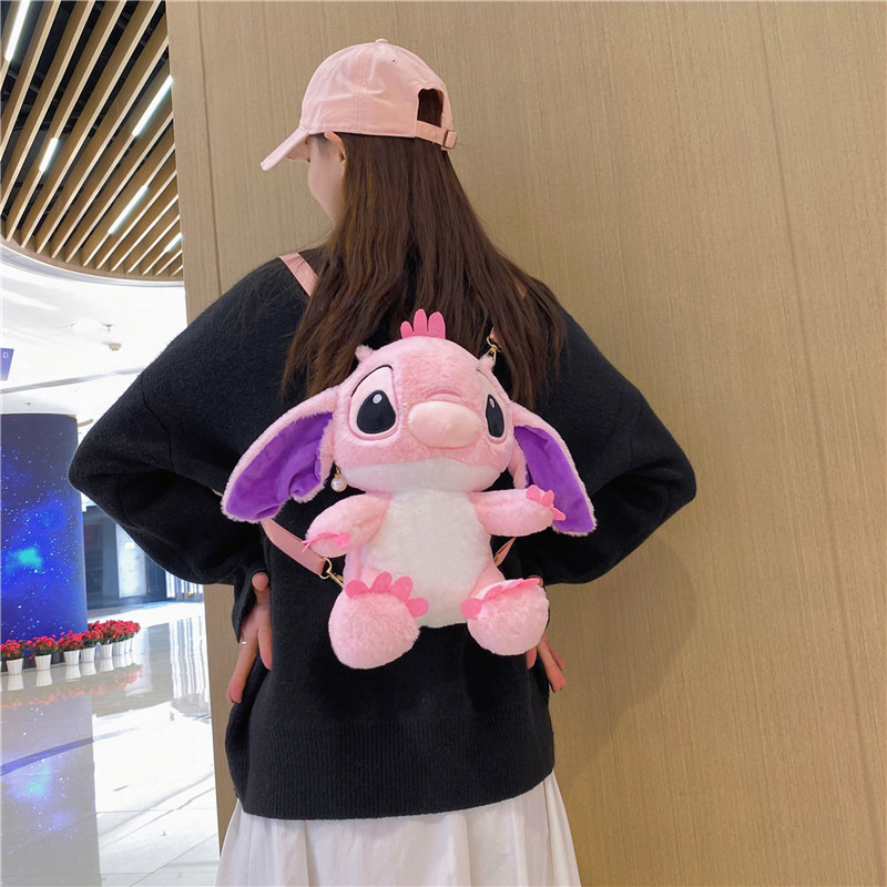 Wholesale of 2023 new style cartoon cute backpacks, popular Teddy's personalized plush toy bags and children's gift bags Application Scenario