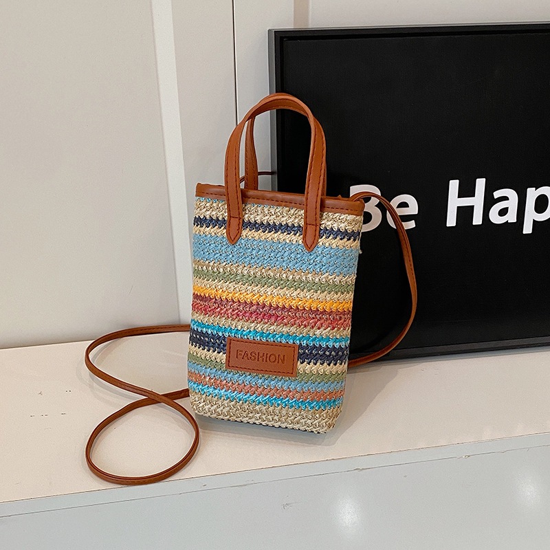 Factory wholesale hand-held color-blocking woven small bags for women, 2025 new style, trendy and versatile, single-shoulder crossbody mobile phone bags full figure