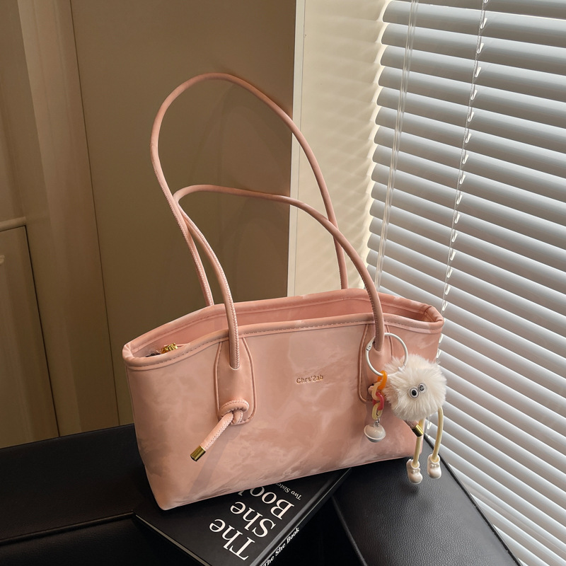 Retro baguette underarm bag for women, 2025 new high-end texture tote bag, trendy and versatile for commuting, hand and shoulder bag details Picture