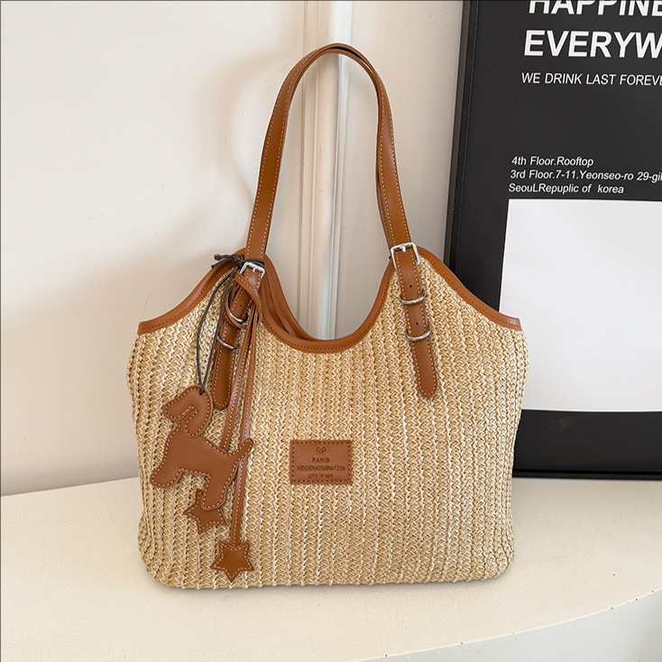 Large-capacity tote bag for women, 2025 new style hand-woven straw bag, commuting, seaside vacation, beach single-shoulder bag full figure