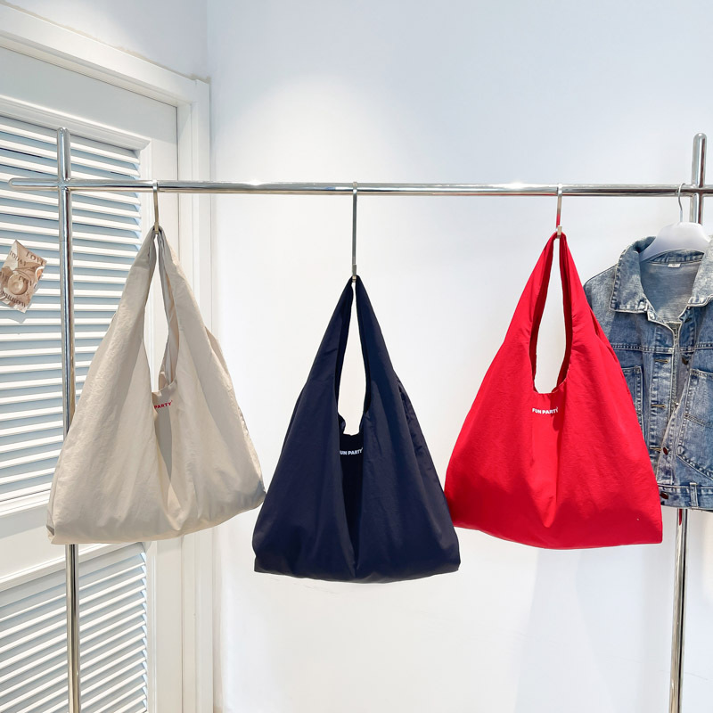 Korean-style laid-back sail cloth bag, women's bag, summer casual large-capacity tote bag, student class single-shoulder bag, handbag Application Scenario