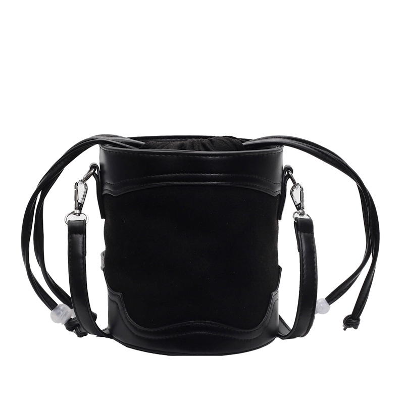High-end, niche design, frosted women's 2024 new retro crossbody bag, fashionable and versatile hand-held bucket bag Item Picture