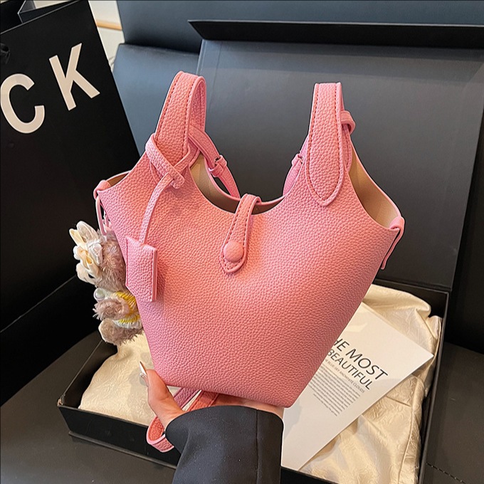 High-end large-capacity hand-held vegetable basket bucket bag for women, 2025 new style, fashionable, versatile and stylish single-shoulder crossbody bag full figure