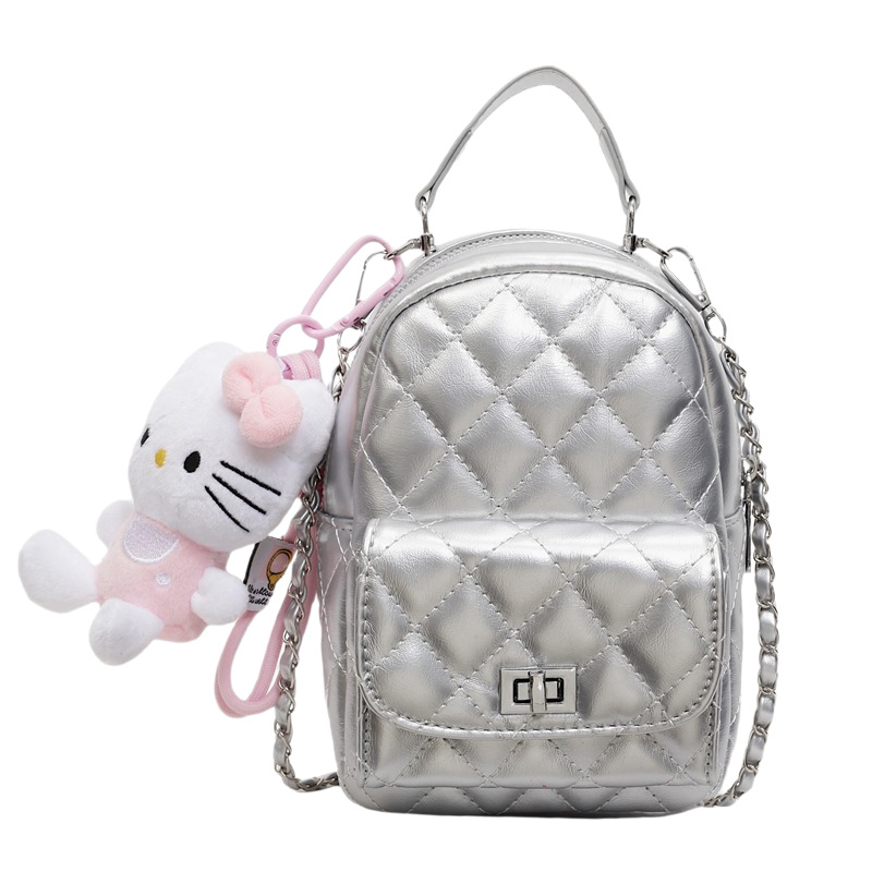 The 2025 summer new stylish and versatile diamond-shaped chain hand-held small backpack is a simple and trendy female chanel-style backpack Item Picture