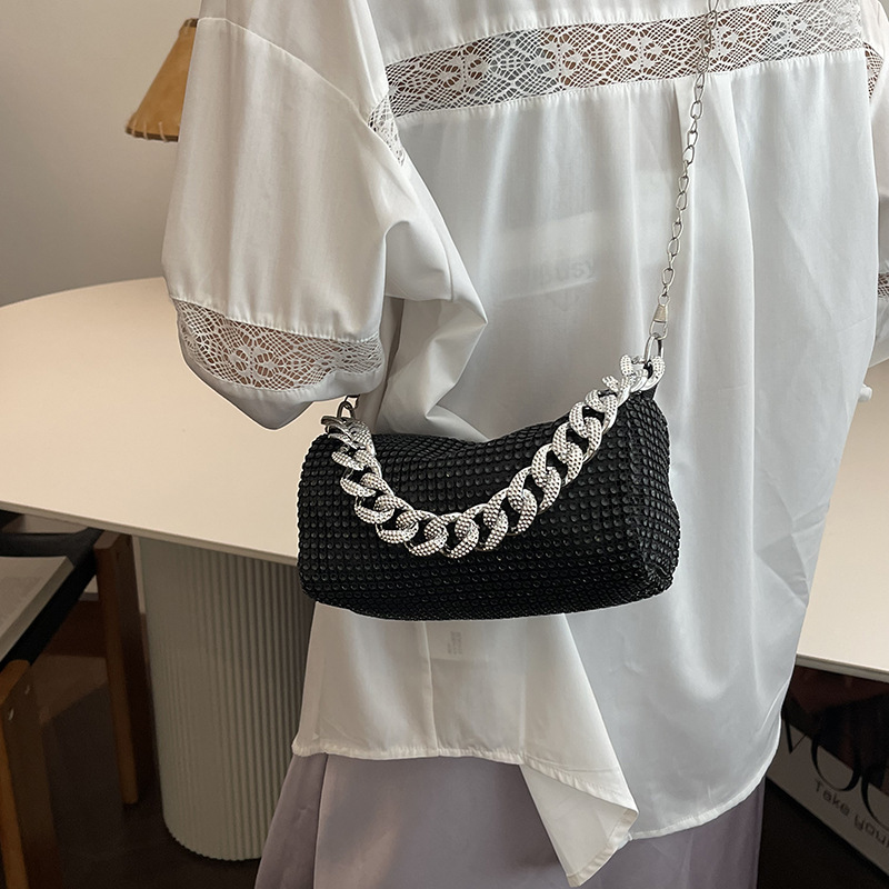 Full Diamond bag for women, Spring/Summer 2024 new ins hot diamond banquet bag, high-quality chain water diamond single-shoulder crossbody bag details Picture
