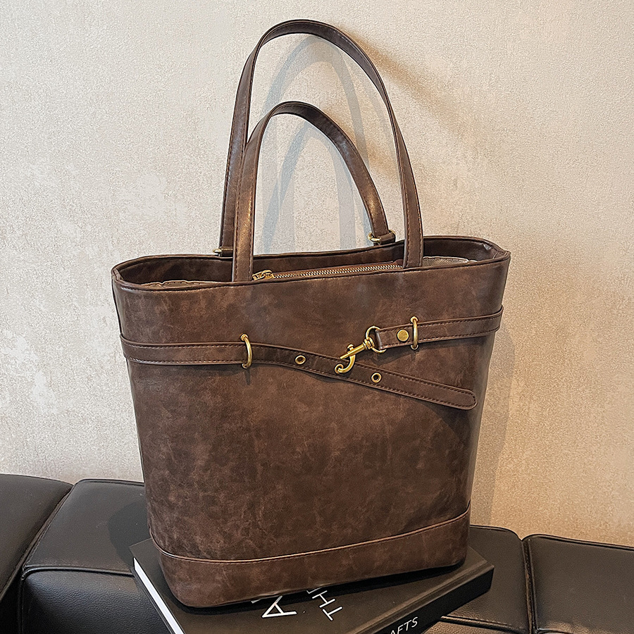 Retro backpack for women, 2024 new trendy and fashionable Korean-style niche tote bag, versatile and large-capacity single-shoulder bag full figure