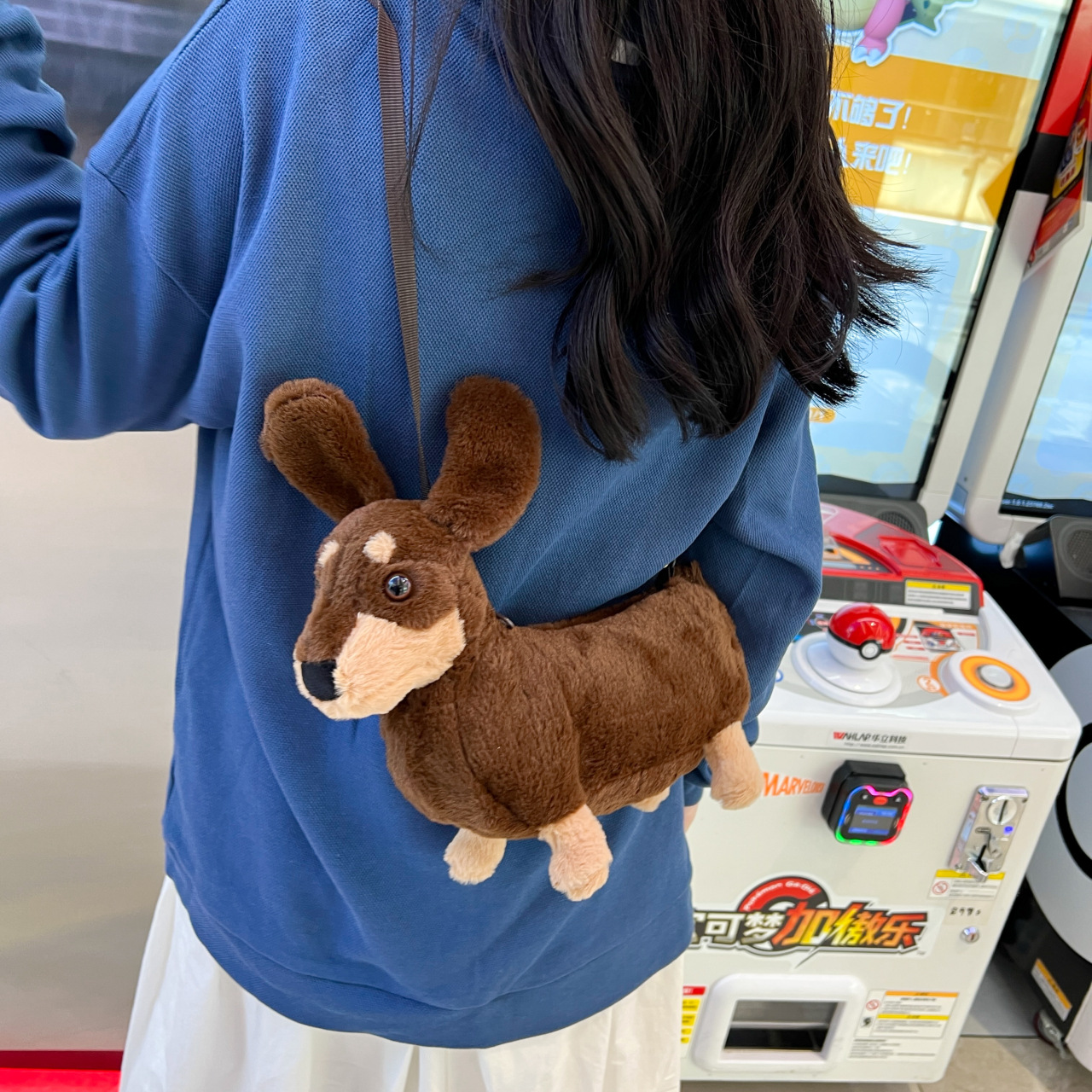 Plush bag, cute sausage puppy figurine bag, single-shoulder doll, mobile phone bag, cartoon children's crossbody bag, single-shoulder bag details Picture