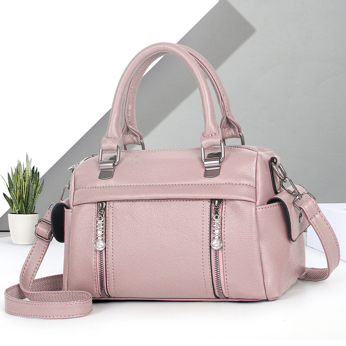 Soft leather, versatile, portable, fashionable new women's 2024 single-shoulder crossbody bag, a best-selling large bag for foreign trade details Picture