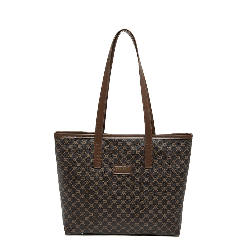 Popular fashion bags for women 2024 new autumn and winter, large-capacity single-shoulder bag, niche design underarm bag Item Picture