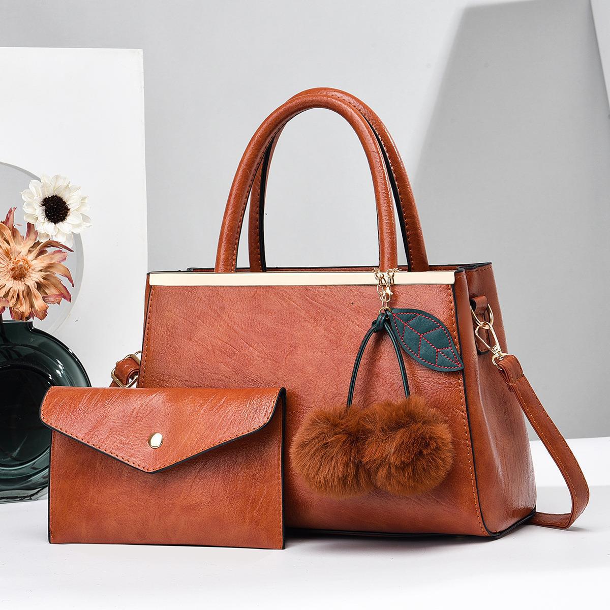 2023 New European and American retro two-piece set, urban simple and casual single-shoulder crossbody handbag, large bag Item Picture