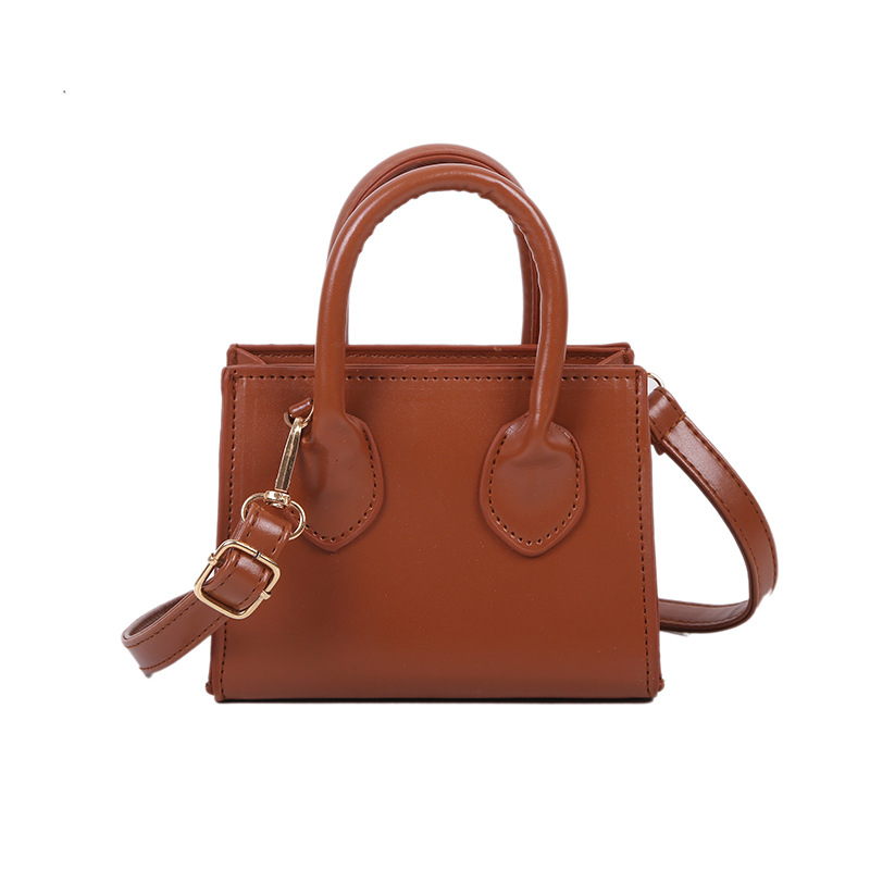 The new summer fashion, versatile and stylish crossbody bag for women in 2025 is a trendy mini bag Item Picture