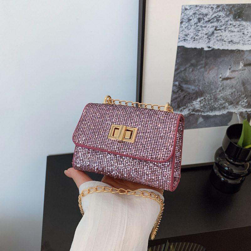 A mini shiny diamond handbag with a high-end Korean style, a chain crossbody small bag, and a versatile commuting bag for women full figure