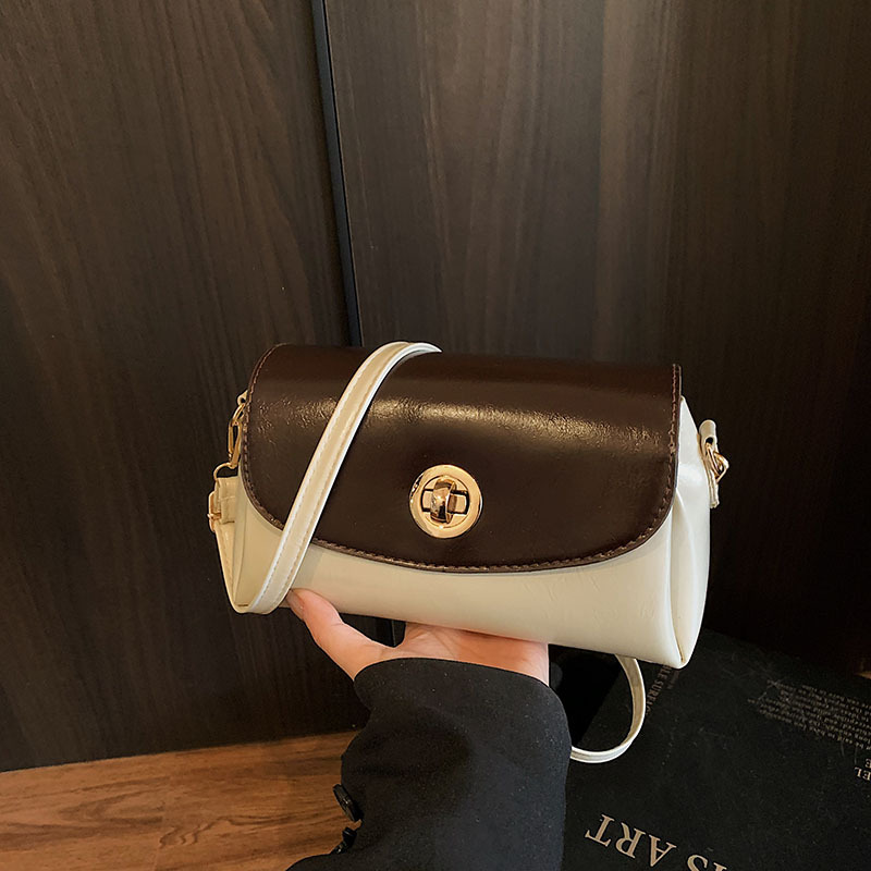 This year in 2025, high-end, stylish, versatile single-shoulder crossbody bags are in vogue, as well as elegant and stylish underarm bags for commuter women full figure