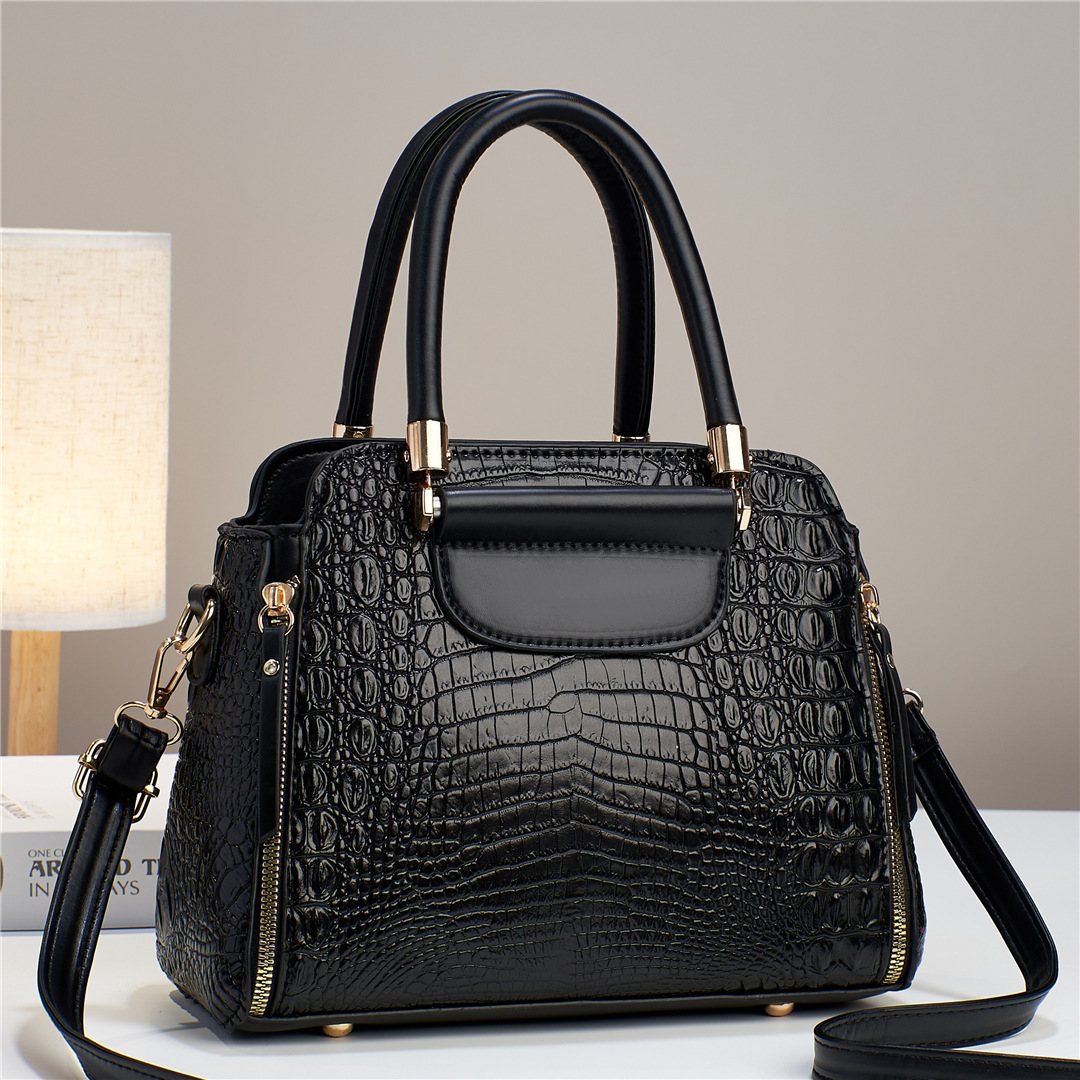 The manufacturer's best-selling foreign trade direct mail 2023 summer new single-shoulder crossbody bag is a fashionable mom bag and a versatile and elegant ladies' bag full figure