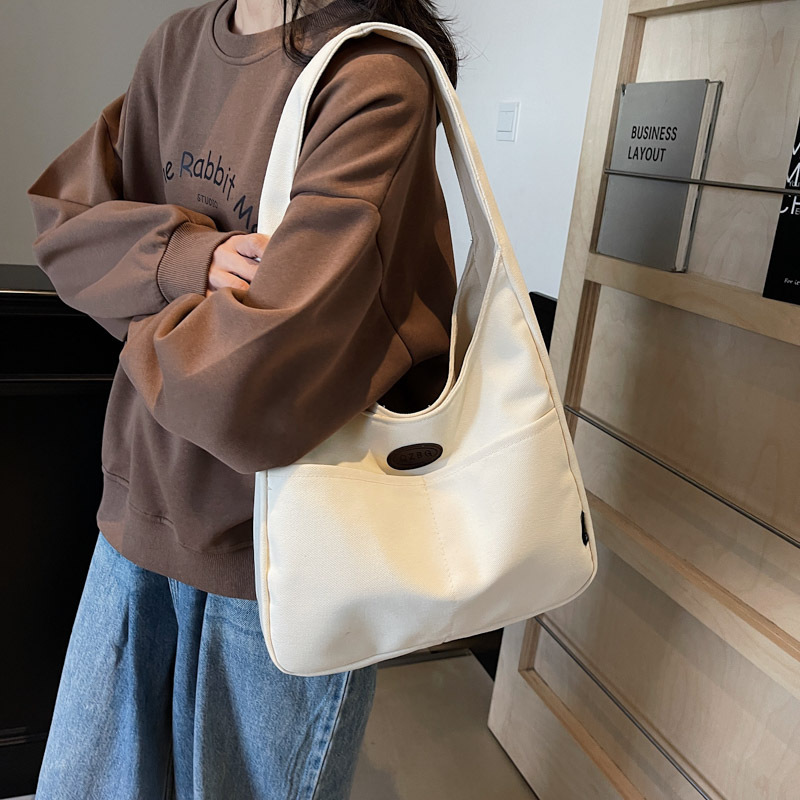 New large-capacity simple canvas bags, single-shoulder underarm bags for students' classes, niche fashion and versatile tote bags wholesale Specification drawing