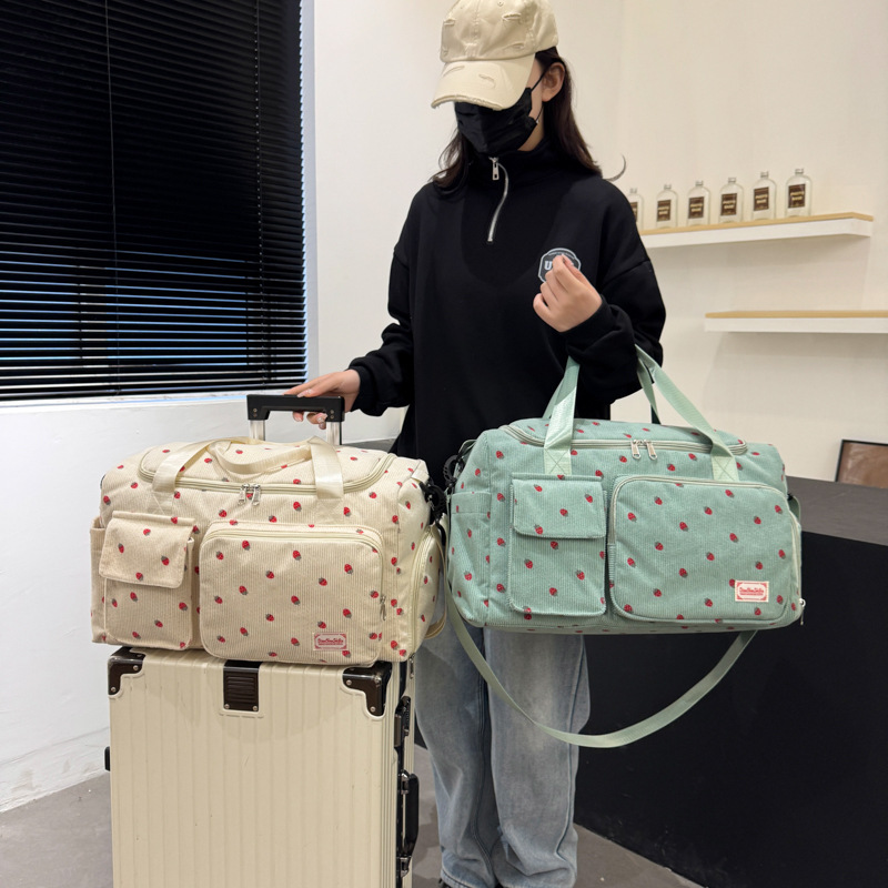 Cute printed fashionable travel bag, large-capacity independent shoe compartment, pregnant and postpartum bag, lightweight portable sports and fitness bag Specification drawing
