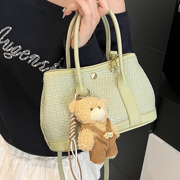 Korean niche design handbag, simple commuting single-shoulder bag, women's 2025 summer trendy new solid color crossbody bag full figure