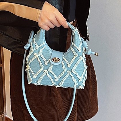 Korean version underarm diamond-shaped hand-held bag autumn new style casual crossbody bag, fashionable denim canvas bucket bag for women details Picture
