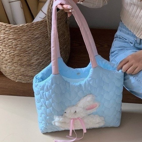 2024 New large-capacity fabric bag, women's plush rabbit embroidery color-blocking heart quilted single-shoulder bag, college student bag details Picture