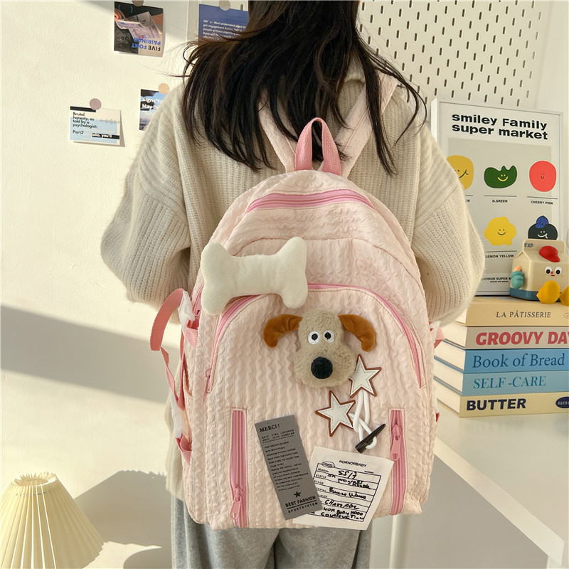 New cross-border schoolbag, niche pleated star cute backpack, Japanese-style sweet girl backpack, large-capacity travel backpack Application Scenario