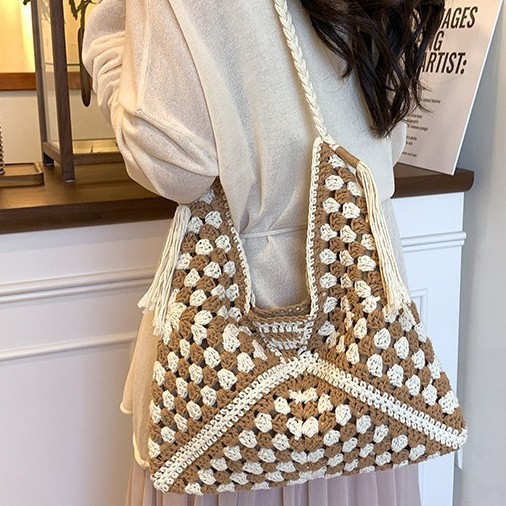 Hot-selling bestsellers, artistic, fresh and ethnic style woven underarm bags, French niche casual travel beach bags for women Specification drawing