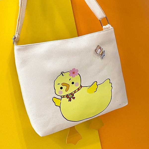 Cute canvas small bag for women 2024 new style, fashionable and versatile cartoon print single-shoulder bag, cool crossbody bag for girls Application Scenario