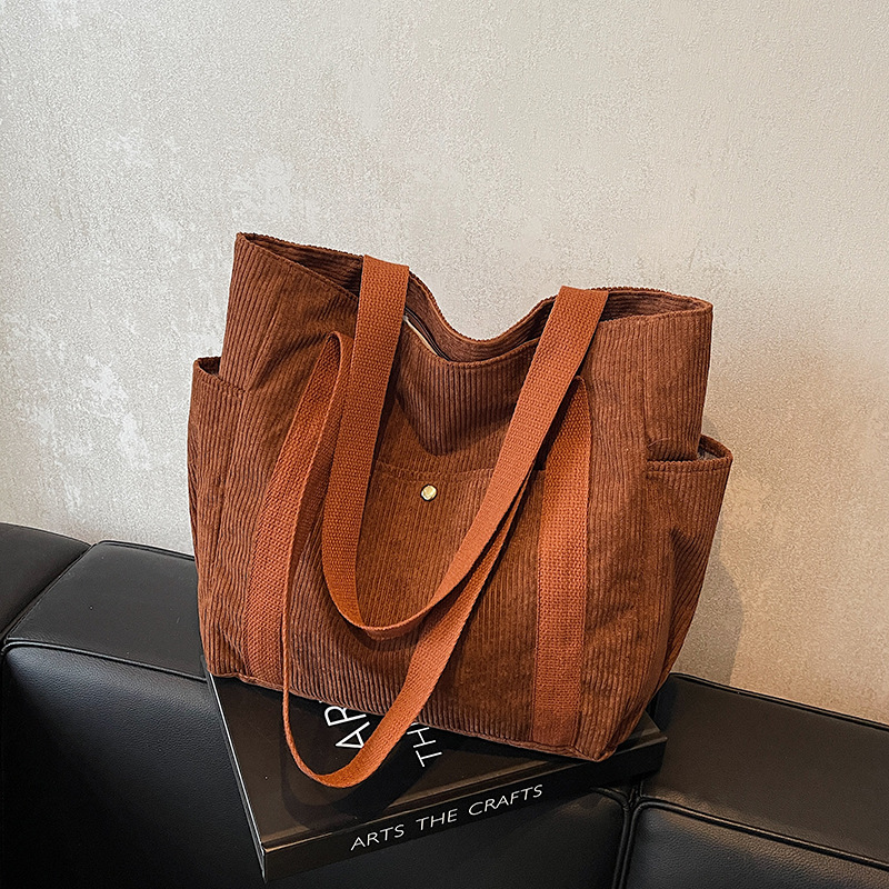 Casual corduroy large-capacity tote bag for women 2024 new autumn and winter, trendy and fashionable single-shoulder underarm handbag full figure