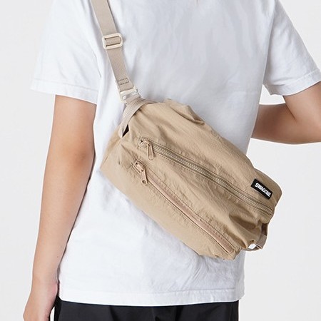 Fashionable, versatile, portable, casual and stylish crossbody bag, unisex simple single-shoulder bag, lightweight outdoor crossbody bag Application Scenario