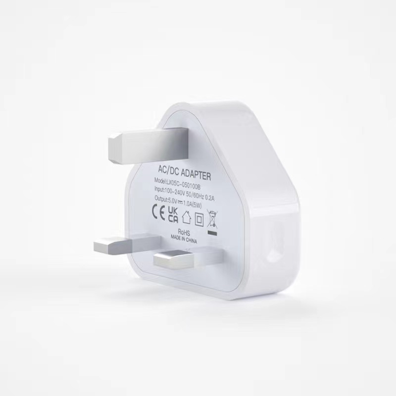 5V1A British standard adapter charger, electronic product 3c digital charging head, usb port socket, mobile phone charger Specification drawing