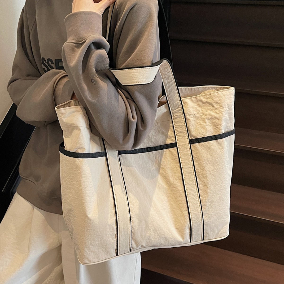 2025 New cross-border canvas bags, handbags, shoulder bags, tote bags, yoga and beach bags details Picture