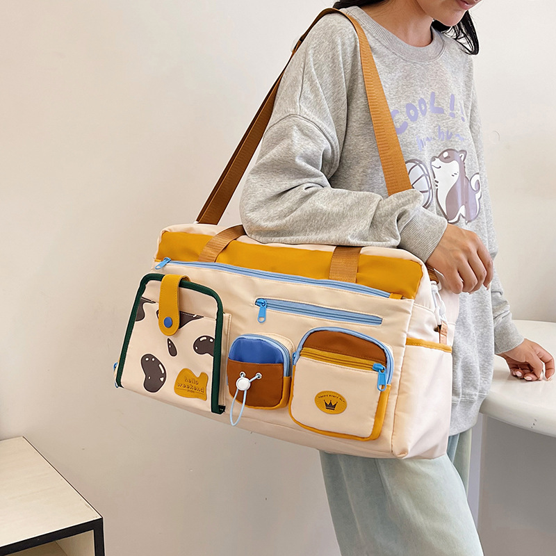 Fashionable single-shoulder crossbody fitness bag, large-capacity short-distance business trip luggage bag, dry and wet separated swimming training bag Specification drawing
