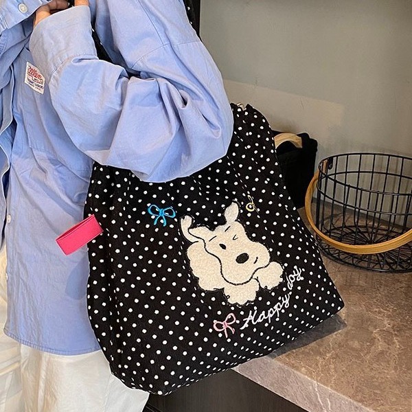 A simple and stylish soft-faced large-capacity bag for women, a new spring/Summer 2025 student class single-shoulder bag and commuter tote bag Specification drawing