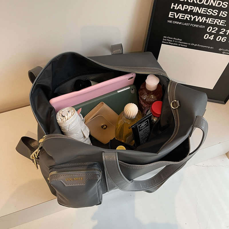 Cross-border men's and women's same-style travel bags, large-capacity dry-wet separation sports and fitness bags, short-distance travel carry-on luggage bags Application Scenario