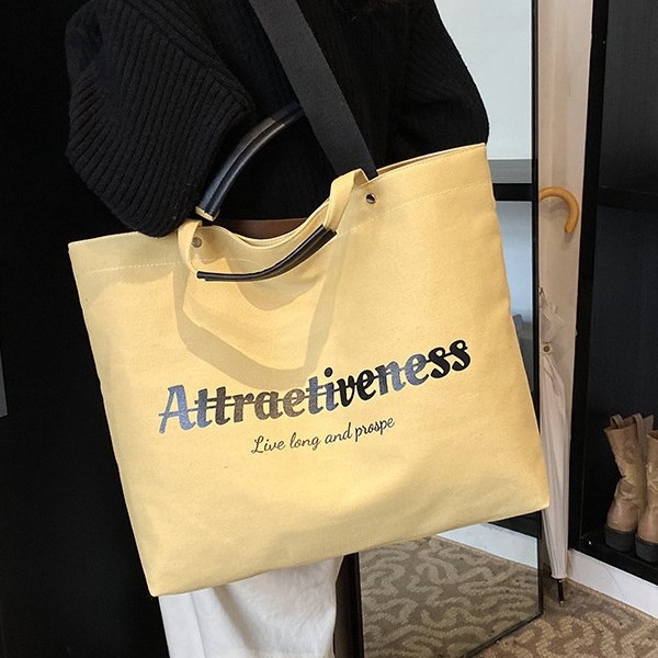 Single-shoulder bag, letter, durable, foldable tote bag, large bag, versatile, fashionable, commuting, simple, single-shoulder, casual underarm bag details Picture