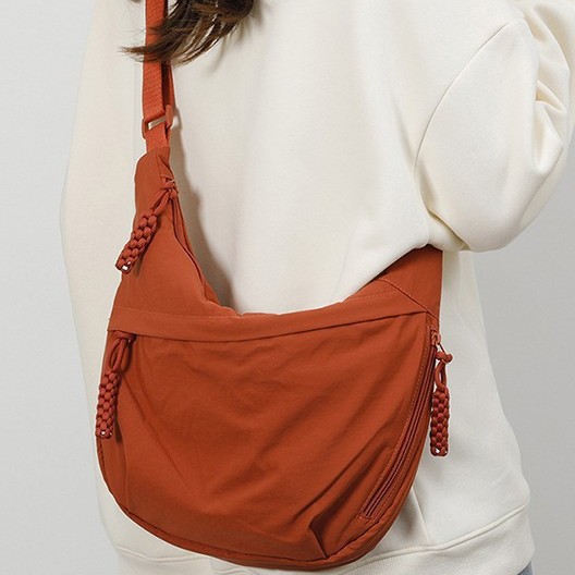 Crossbody bag, women's dumpling small bag, summer new large-capacity bag, women's 2025 casual lightweight nylon bag Specification drawing