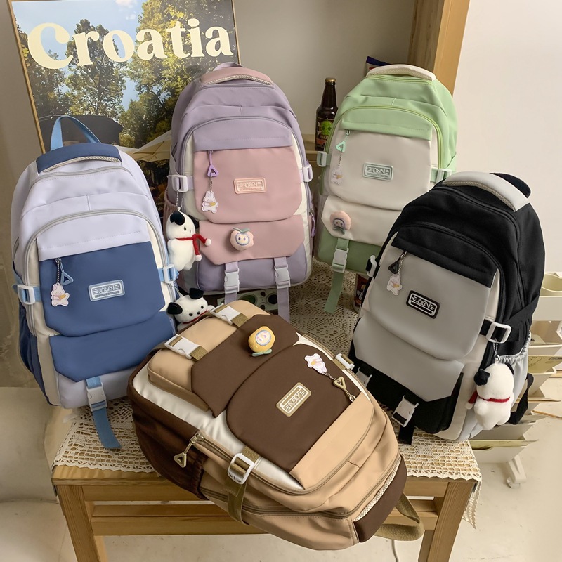 Cross-border schoolbag for girls, cute large-capacity backpack for junior high school students, lightweight backpack for female college students, and travel backpack for high school students full figure