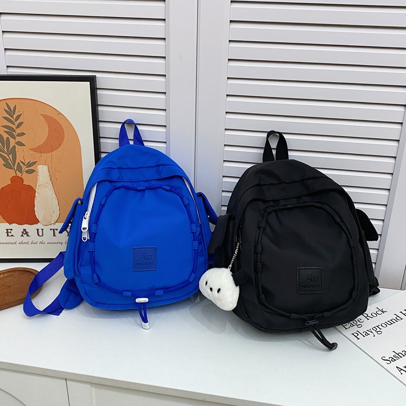 A new Korean-style casual and simple children's bag for cross-border travel, a fashionable and lightweight backpack for kindergartens details Picture