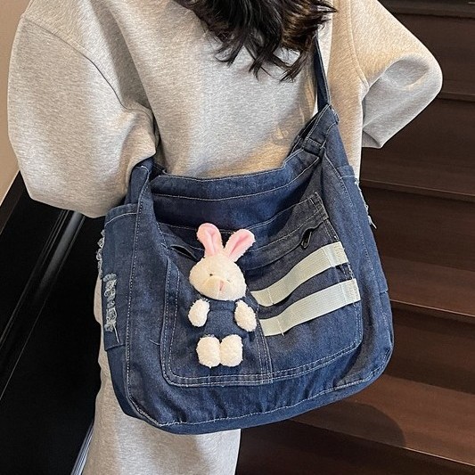 Korean cartoon washed denim bag, single-shoulder crossbody, hand-carry, casual and simple girls' bag, cute student handbag full figure