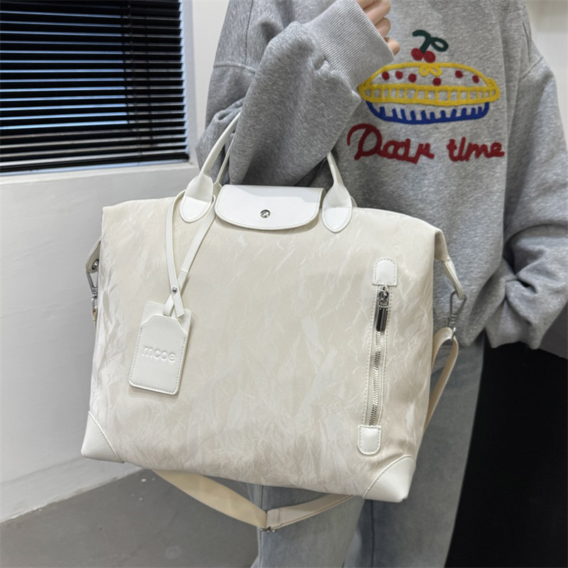 New large-capacity handbags, lightweight water-resistant travel bags, sports and fitness bags, boarding bags, travel bags and luggage bags full figure