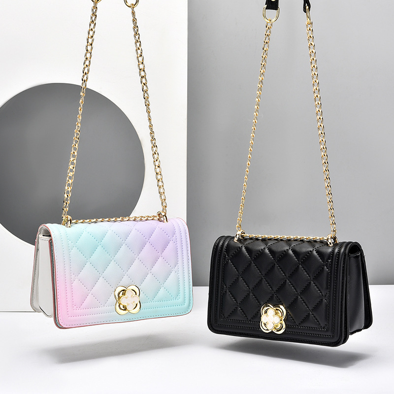 Colorful bag for Women 2022 Korean version New fashion diamond-shaped little Chanel style women's small square bag chain single-shoulder crossbody bag details Picture