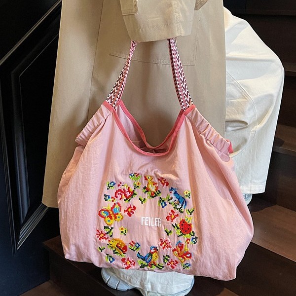 Japanese-style garland lightweight fabric bag, nylon embroidered eco-friendly shopping bag, single-shoulder bag, crossbody commuter tote bag for women Specification drawing