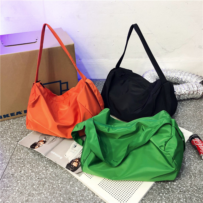 Large-capacity sports bags, fitness bags, women's single-shoulder bags, backpacks, crossbody travel bags, storage fashionable yoga bags, large bags Specification drawing