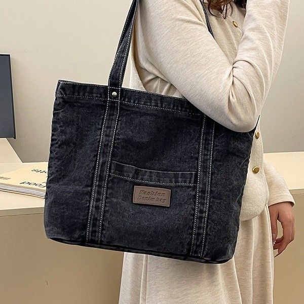 A new minimalist and large-capacity retro tote bag from Japan, a simple and fashionable single-shoulder bag for commuting, and a denim single-shoulder bag for women details Picture