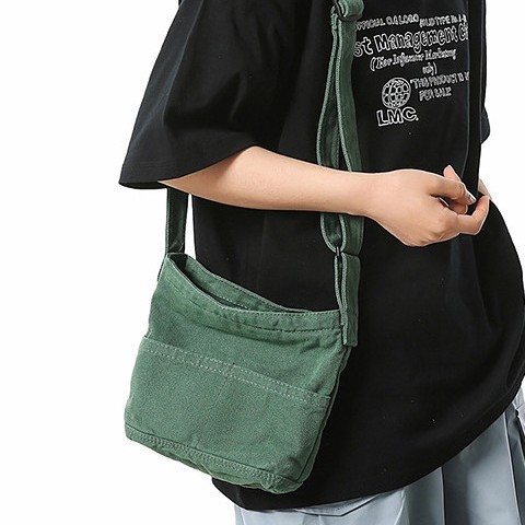 Japanese-style washed canvas crossbody bag 2025 new style ins casual, artistic and retro single-shoulder bag with large capacity tote bag details Picture