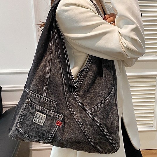 Washed denim tote bag 2024 autumn and winter new laid-back style single-shoulder bag for women, large-capacity versatile commuting bag full figure