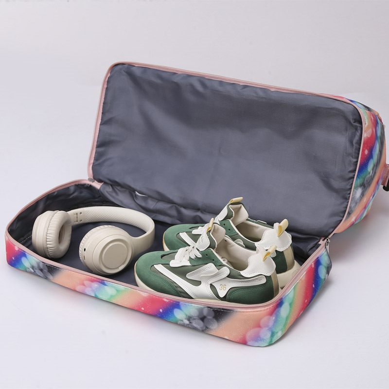 Large-capacity sports luggage bag, fitness hand-held travel bag, lightweight yoga bag with dry and wet separation, short-distance business trip swimming bag Specification drawing