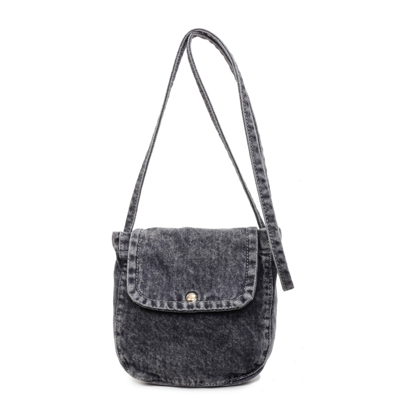 A new fashionable single-shoulder crossbody bag with a casual touch for women in summer, made of denim fabric Item Picture
